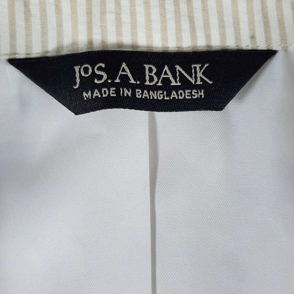 Jos. A. Bank Stays Cool Seersucker Blazer Mens 38R Tan White Striped Sport Coat